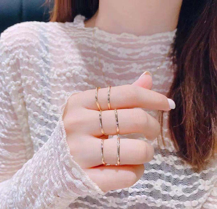 老(lǎo)客戶翻單小(xiǎo)方戒指