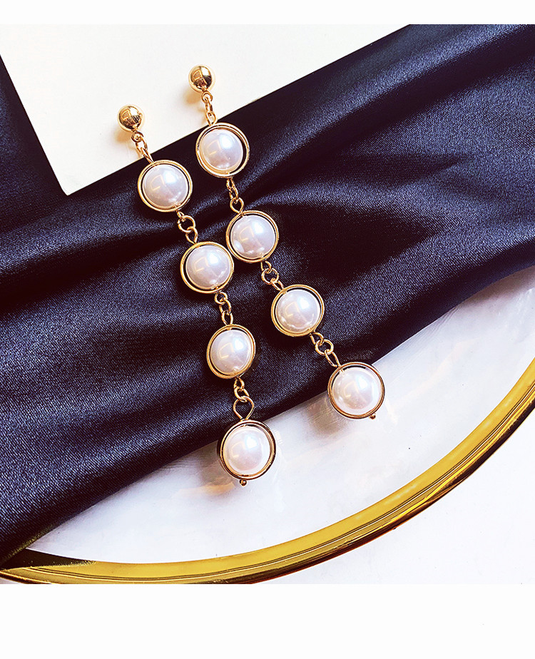 夏天特别适合戴耳環