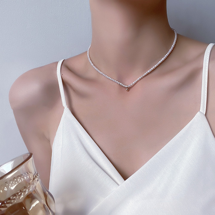 剛開(kāi)出來(lái)的(de)珍珠能(néng)馬上(shàng)做(zuò)成項鏈嗎(ma)