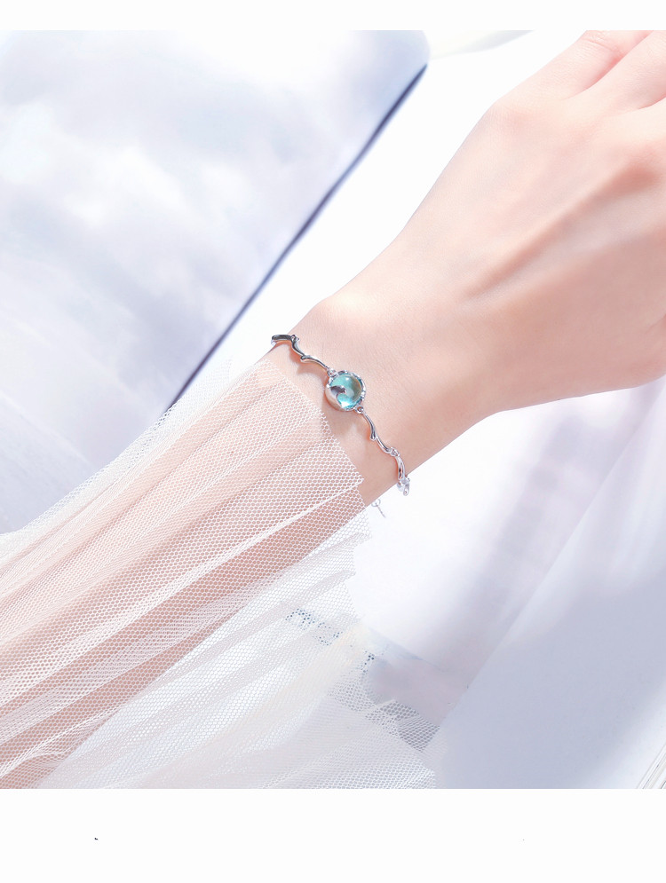 想念戴上(shàng)手鏈的(de)你(nǐ)