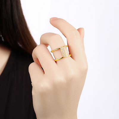 銀(yín)戒指廠(chǎng)把我的(de)銀(yín)戒指鍍錯(cuò)顔色，對(duì)銀(yín)戒指的(de)品質有(yǒu)影(yǐng)響嗎(ma)