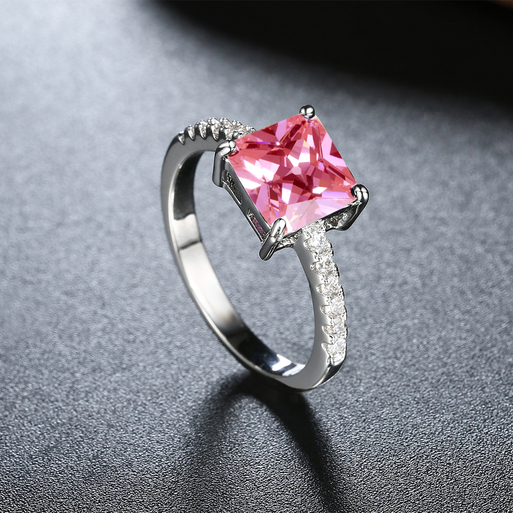 我把戒指送給你(nǐ)